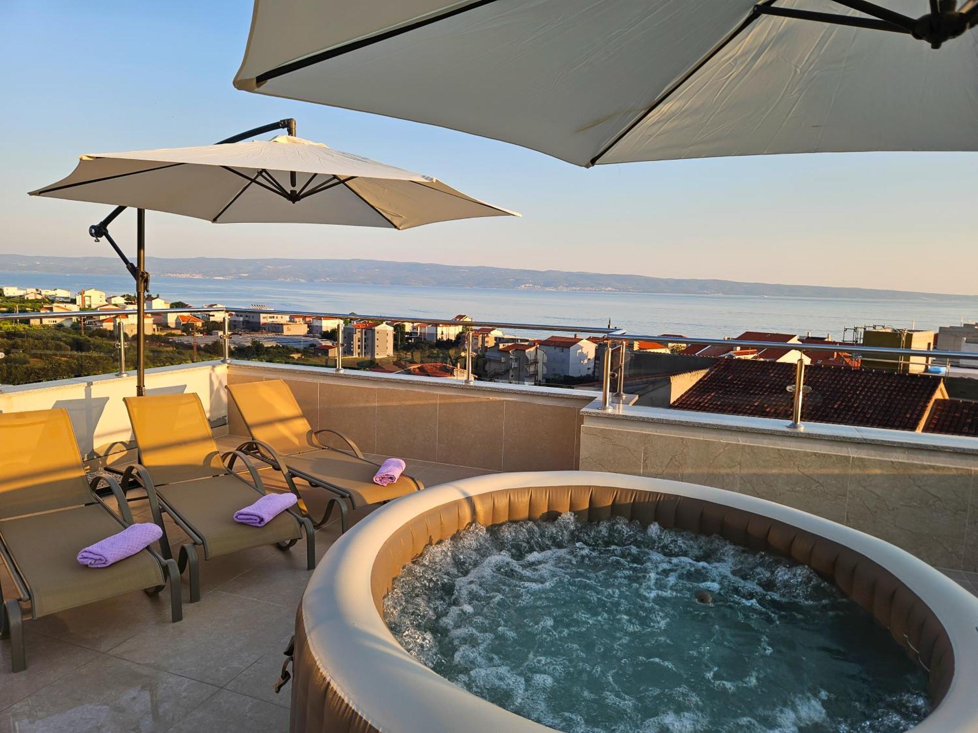 Modern Villa With Jacuzzi, Beautiful Sea View, Near Split! Villa 36A Podstrana Esterno foto