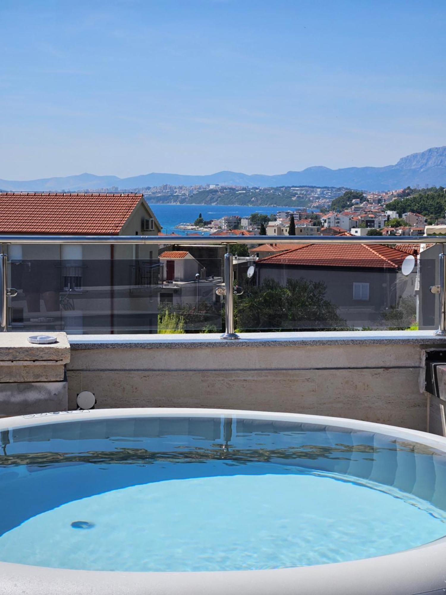 Modern Villa With Jacuzzi, Beautiful Sea View, Near Split! Villa 36A Podstrana Esterno foto